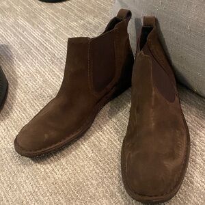 John Varvatos brown suede men’s boots